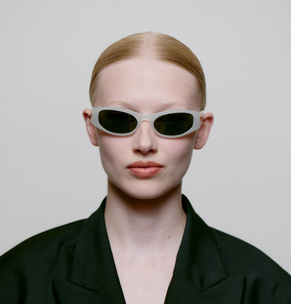 Gust / Cream Bone & Graphite Green Lens - Shade Files